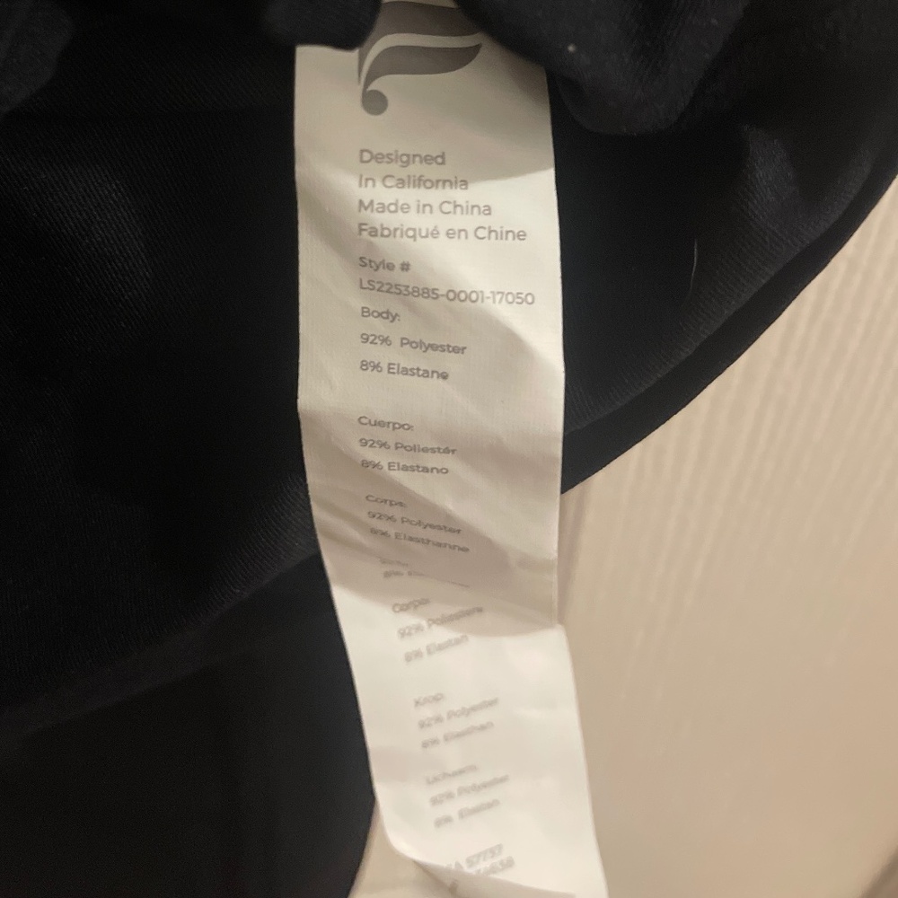 Fabletics phoenix literally l/s top large - Picture 3 of 3